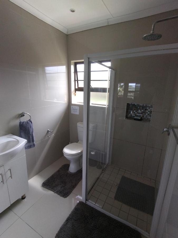 2 Bedroom Guest Suite At A-Frame Glengariff Beach Glen Eden 외부 사진