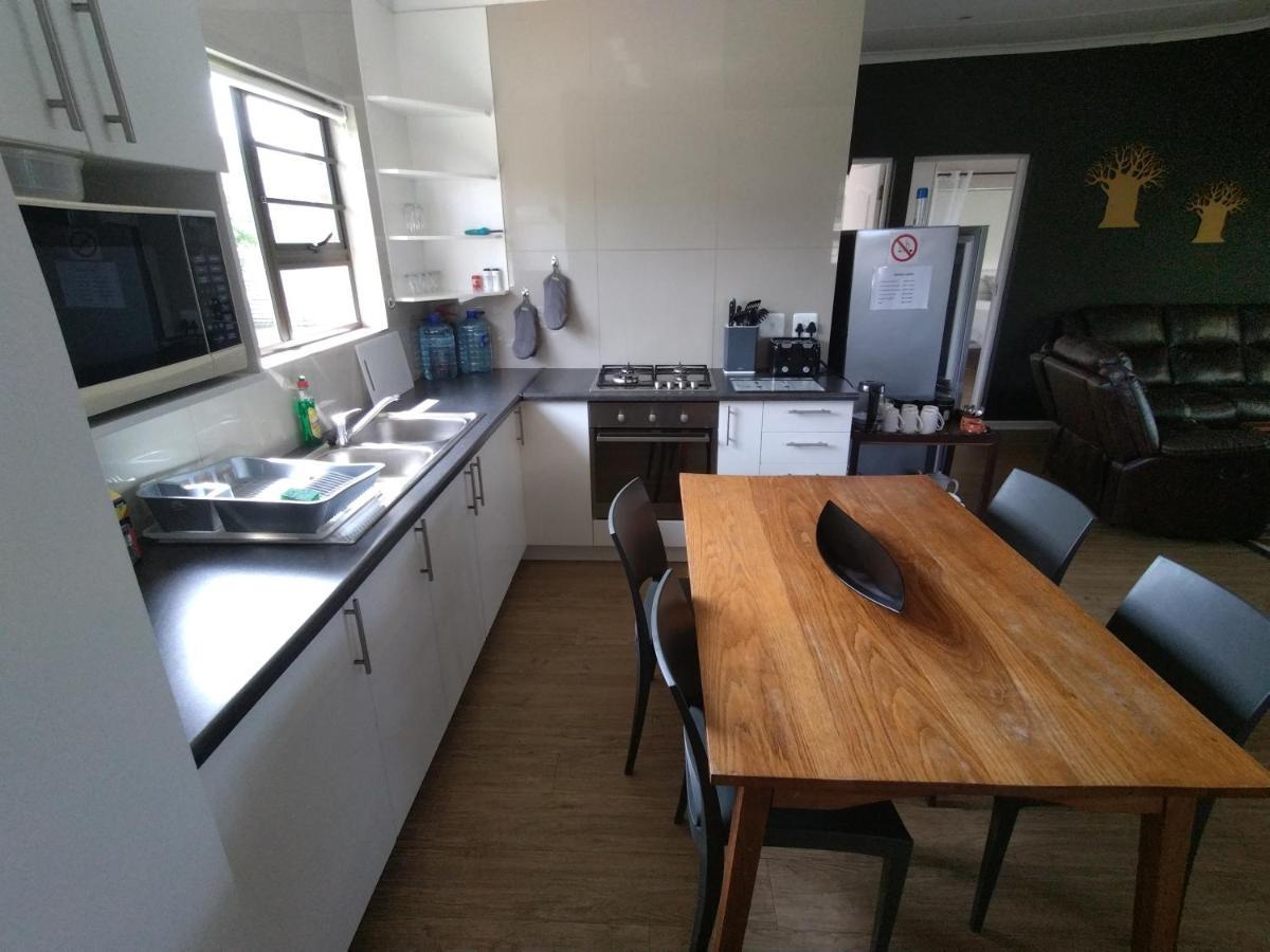 2 Bedroom Guest Suite At A-Frame Glengariff Beach Glen Eden 외부 사진